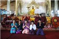 Myanmar: Gia đình Kitô giáo chuyển đổi sang Phật giáo